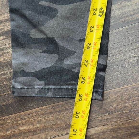 DEMOCRACY JEANS "Ab"solution Booty Lift Jegging Camo Print Stretch Womens Sz 16 - Picture 12 of 15